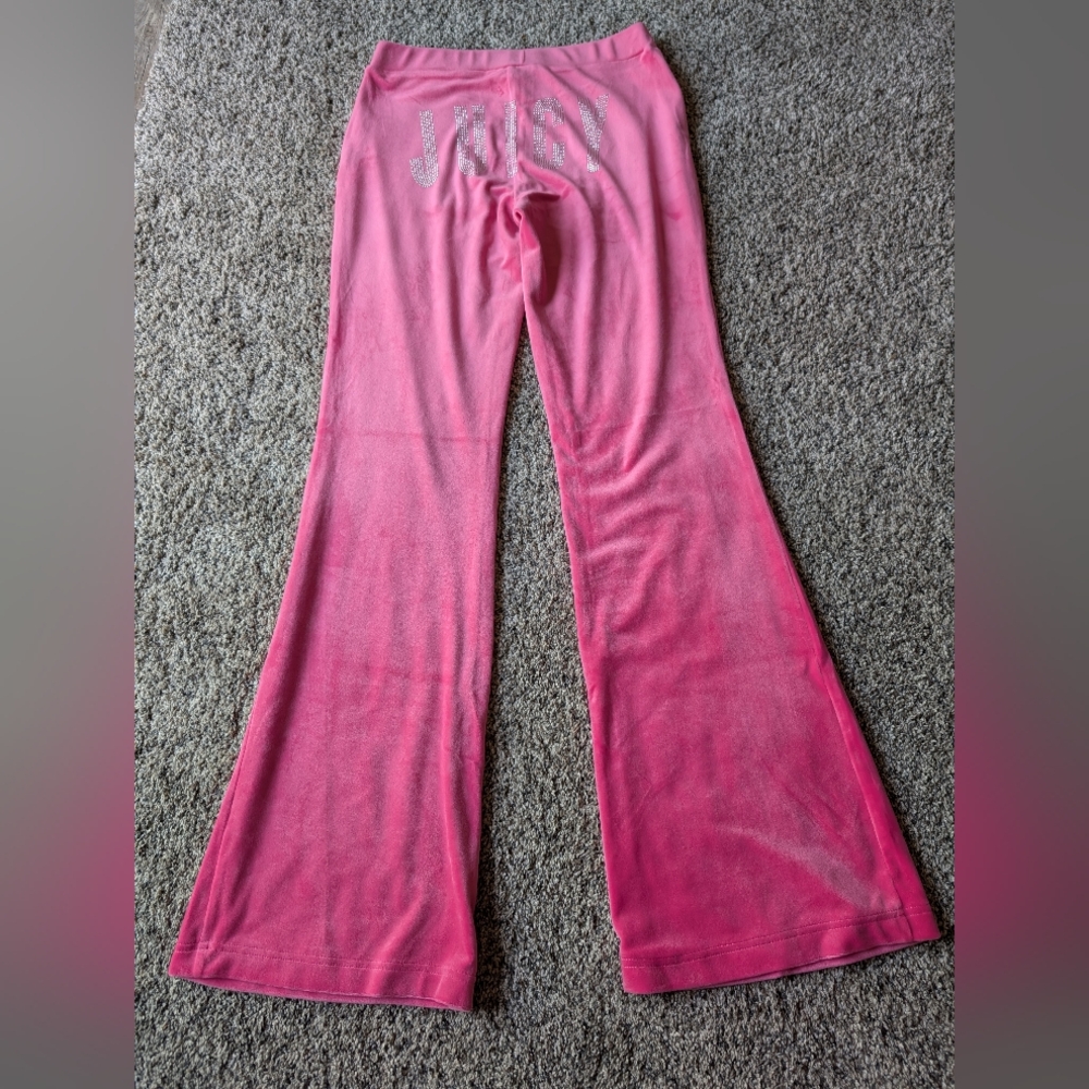 NWOT 💖 Juicy Couture Pink Velour Flare Track Pants - Iconic Y2K Style! 💖